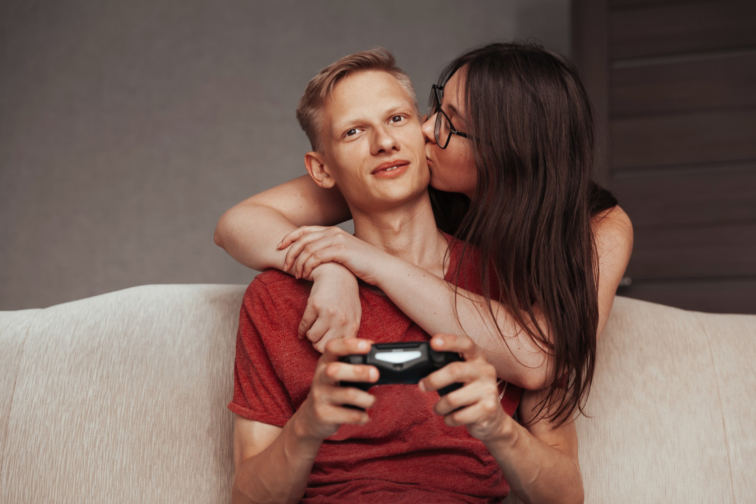 Диалог об интимности: как поднимать тему желаний и границ так, чтобы партнёр слышал и не уходил в защиту